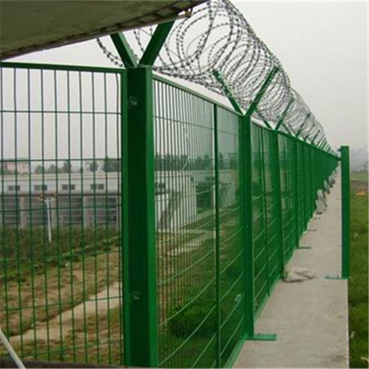 飛行區鋼筋網圍界案例展示圖片2