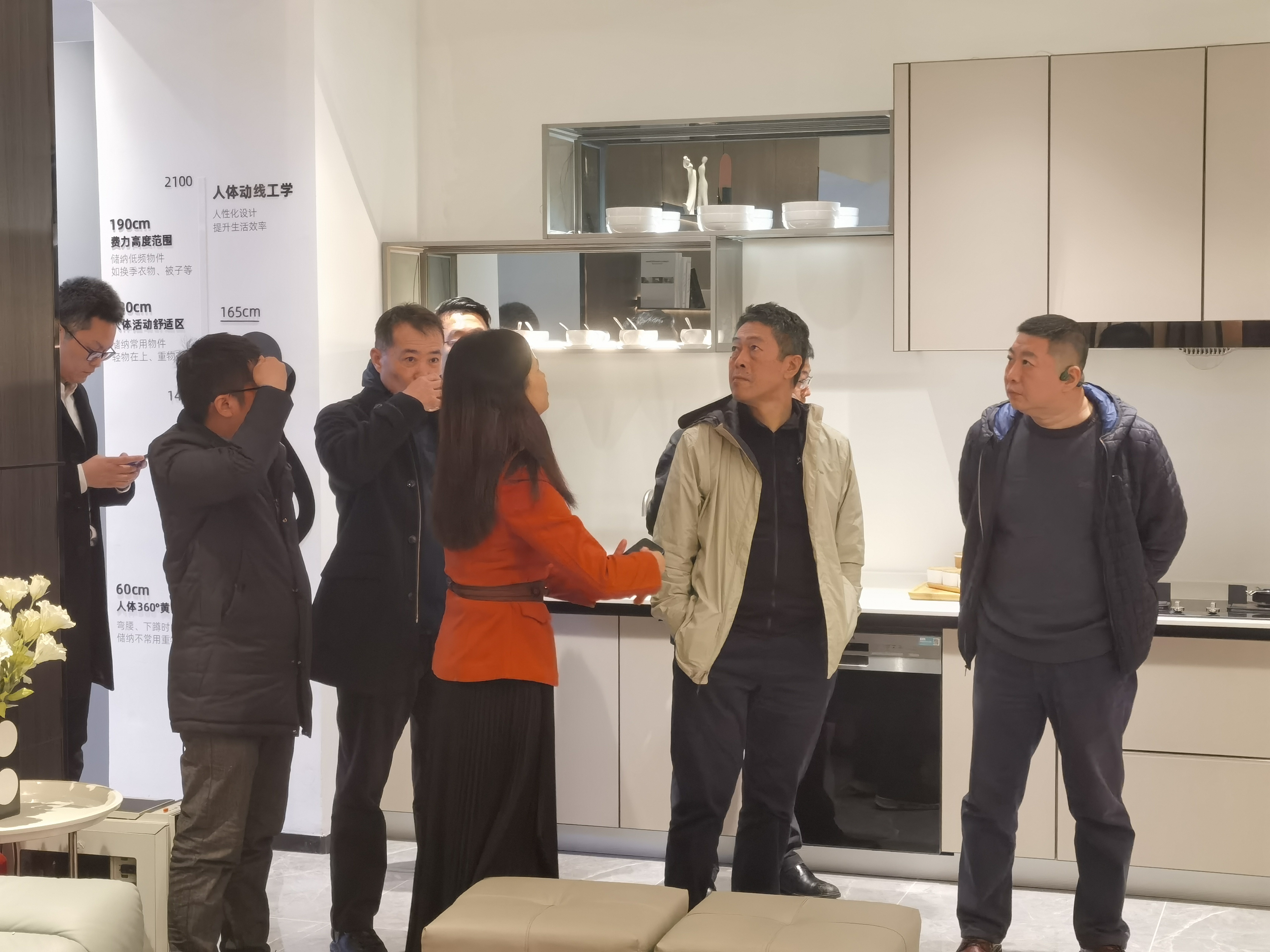 中國林業集團副總經理朱成慶蒞臨中林福人調研考察(圖1) 中國林業集團副總經理朱成慶蒞臨中林福人調研考察(圖1)