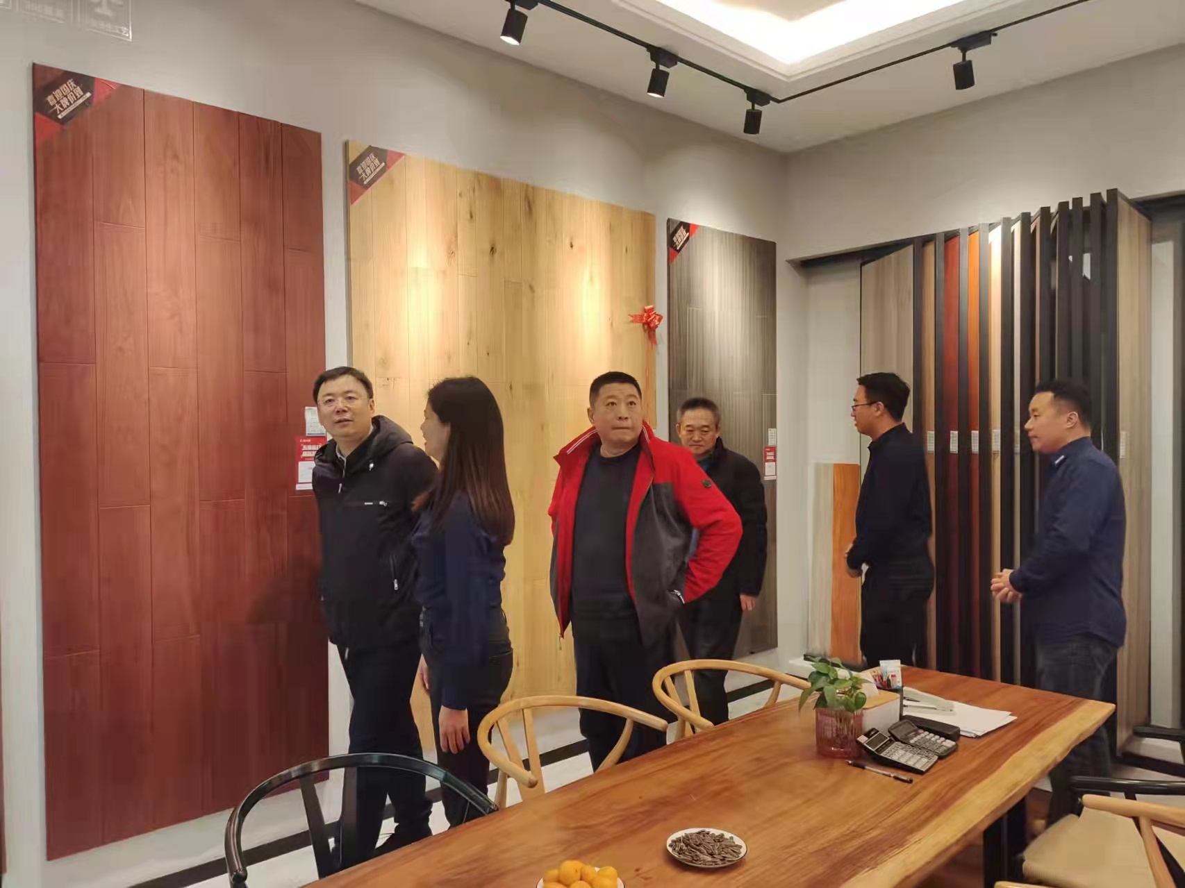 中國林業集團領導蒞臨中林福人參觀考察(圖1)